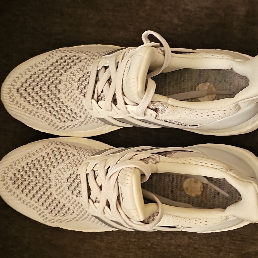 Adidas Women's White Running Shoes - Picture 5 of 10